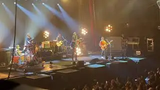 Kings of Leon Use Somebody @ Aragon Ballroom Chicago, December 8, 2021
