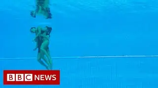 US artistic swimmer rescued by coach after fainting in pool &ndash; BBC News