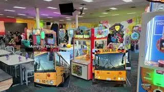 Welcome to chuck e cheese but Hbuhsd buses!