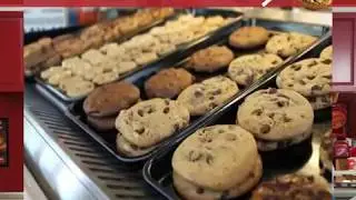 Mrs.Fields-Store Looks