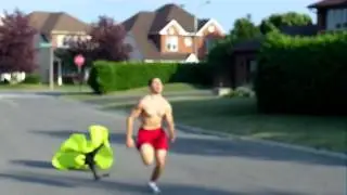 Sprint and Release 100m Parachute Run - NIKE SPARQ