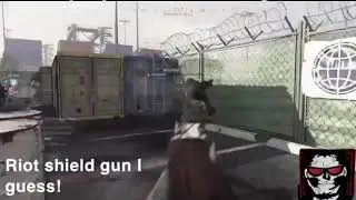Call of Duty Modern Warfare Warzone : Riot Shield Gun i Guess.....