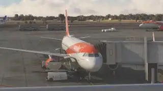 easyJet EZY2722: Alicante to Bristol - A Real-Time Midday Flight Experience