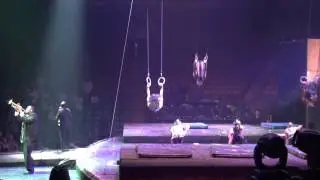 Can you feel it - swinging rings act - Michael Jackson The Immortal World Tour - Cirque du Soleil