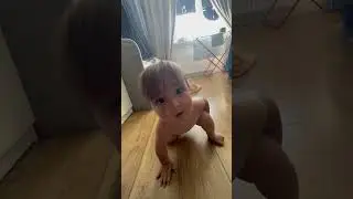 Когда ребенок одел папины кроссы.Сыновья. #марк #лука #караушмазафака #nickyg
