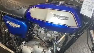 Triumph Tiger 750 1978 walk around