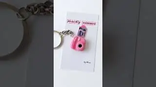 Have a cute photo you want to display in a keychain?This is for you 😉 Customisable
