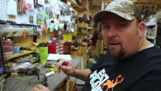 How to Mount Sights On a Bow