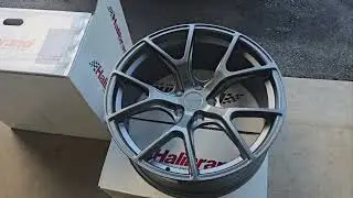Halibrand HB006 Mopar 20x9 wheels. Unofficial unprofessional review.