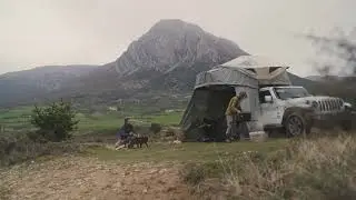 Палатка на крышу авто Thule Approach история