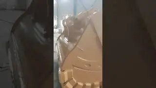 Komatsu PC750 Rock bucket