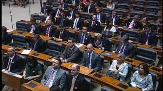 Sess&atilde;o Solene - Deputado Federal Professor Vict&oacute;rio Galli (PSC/MT)