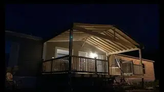 Строительство крыльца на двускатной крыше.