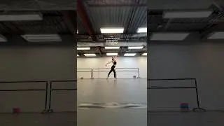 Ex pro ballerina attempts black swan #ballet #balletvariation