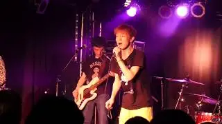 映画の中　　バンドTOMOVSKY