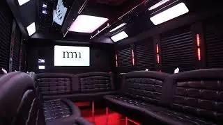 y2mate com   Limo Bus 22passenger Chicago  Party Limo 1080p