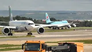 Boeing 747-8 de Korean Air cargo despegando de el aeropuerto de Madrid Barajas con destino Frankfurt