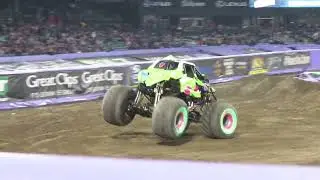 Best of Bakugan Dragonoid - Monster Jam - Crashes, Saves, and Huge Air!