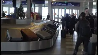 Holiday Travel Blues | 40% of flights out of Sacramento canceled