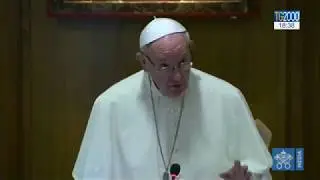Papa Francesco apre il Sinodo dei giovani e si commuove