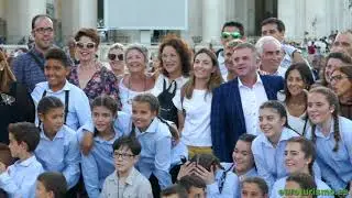 CORO CUCHUFLETE EN VATICANO