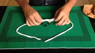 Passer un anneau dans une corde sans passer par les bouts + explication