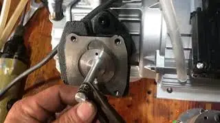 Double cylinder compressor--Replace piston rings