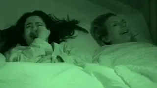 Derek F Burns Sarah Beth - Late night gossip in HoH | Big Brother 23 Live Feeds