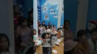 English course as a path to children's better future by Haerunnisa (2288203969) 7B1