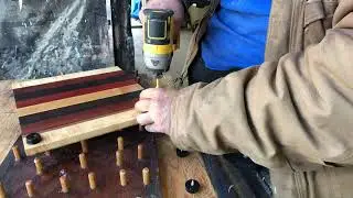 Rubber feet for cutting boards
