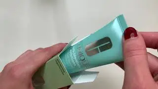Clinique Anti-blemish Solutions How it looks 4K
