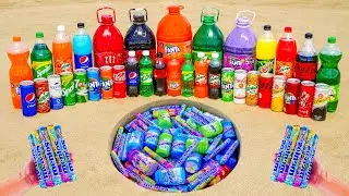 EXPERIMENT:  Big Fanta, Coca-Cola, 7up, Monster, Mirinda, Pepsi vs Soda and Mentos