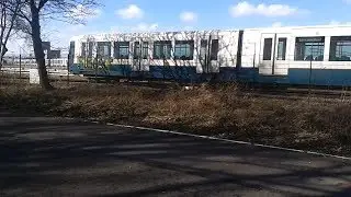 RET Metro 3*Type B op Remise Waalhaven onderweg vanaf het keerspoor