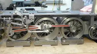 Embiellage locomotive &agrave; vapeur 5