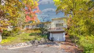 31 Ramble Road, Staten Island, NY  10308