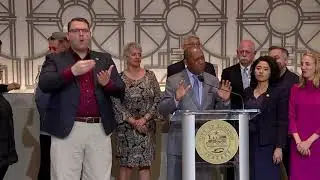 Mayor Turner addresses why people are buying toilet paper
