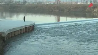 Kür çayında inşa edilən sualtı beton bənd istifadəyə verildi