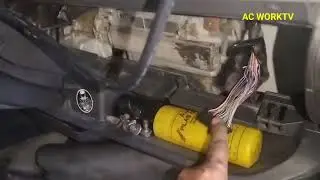 Toyota hi ace aircon problem.blinking ac switch