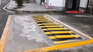 Automatic Rising Electric Bollards in Driveways, Rising Bollards for Driveways, Rising Bollard