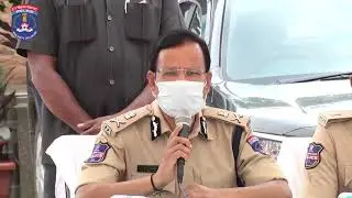 RC puram police of cyberabad arrested a  gang of 6 habitual cheating offenders and recovered 50 cars