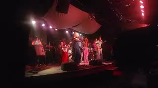 Can't let go (earth wind and fire)
