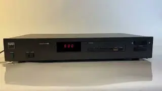 Vintage NAD Model 4220 Stereo Tuner