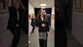 Kat Dennings is speechless walking down the &ldquo;JHud Show&rdquo; Spirit Tunnel