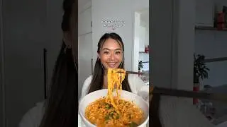 Ich zeige euch eine unglaubliche leckere Buldak Carbonara Ramen Suppe 😍