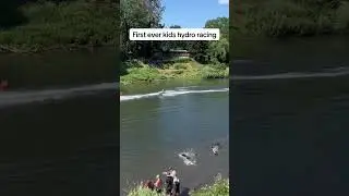 Kids race mini boats on the Rogue River! #racing #miniboat #jetboat #kids