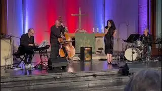 Tintarella di luna - Antonella & Amici