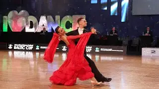 WDSF World Open Standard. Slow Waltz.