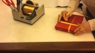 Tutorial: impacchettare un regalo