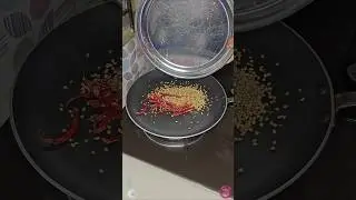 ফুচকা, চটপটি বানানোর ম্যাজিক মশলা 😋 #fuchka #chotpoti #tastyfood #magical #viralshorts #foryou #blog