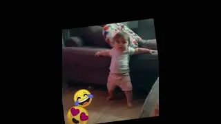 Mai sharabi mera pyo sharabi cute baby dance 😘 !